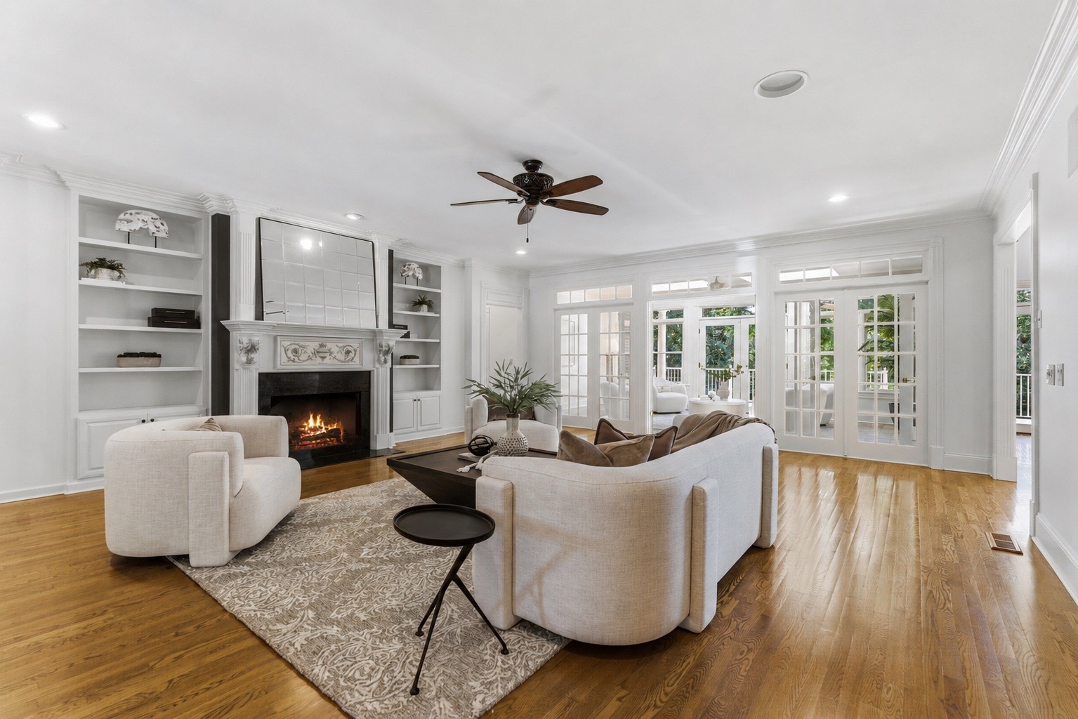 9429 Weatherly Dr