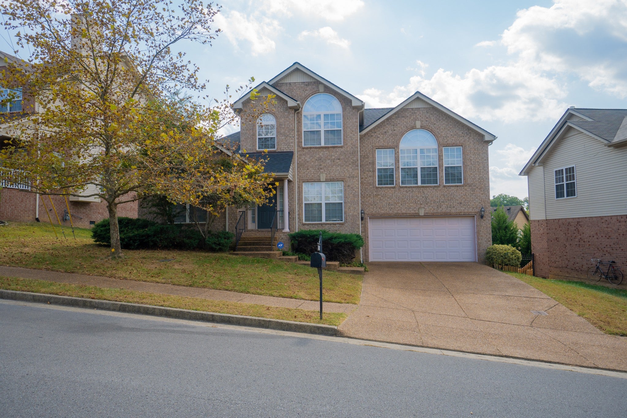 3.0-bed rental at 7433 Stecoah St