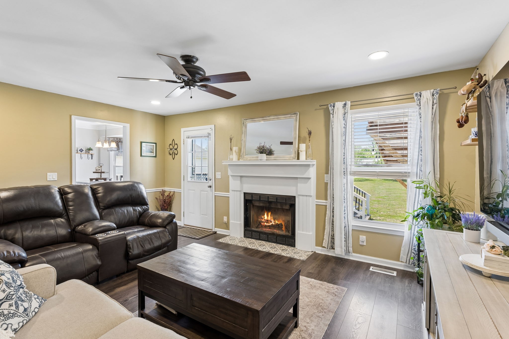 2911 Stewart Creek Rd