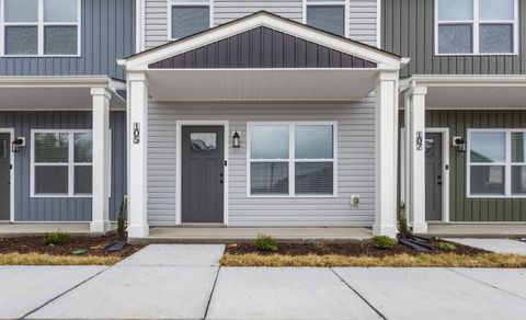 105 Front Ridge Circle Clarksville TN 37040