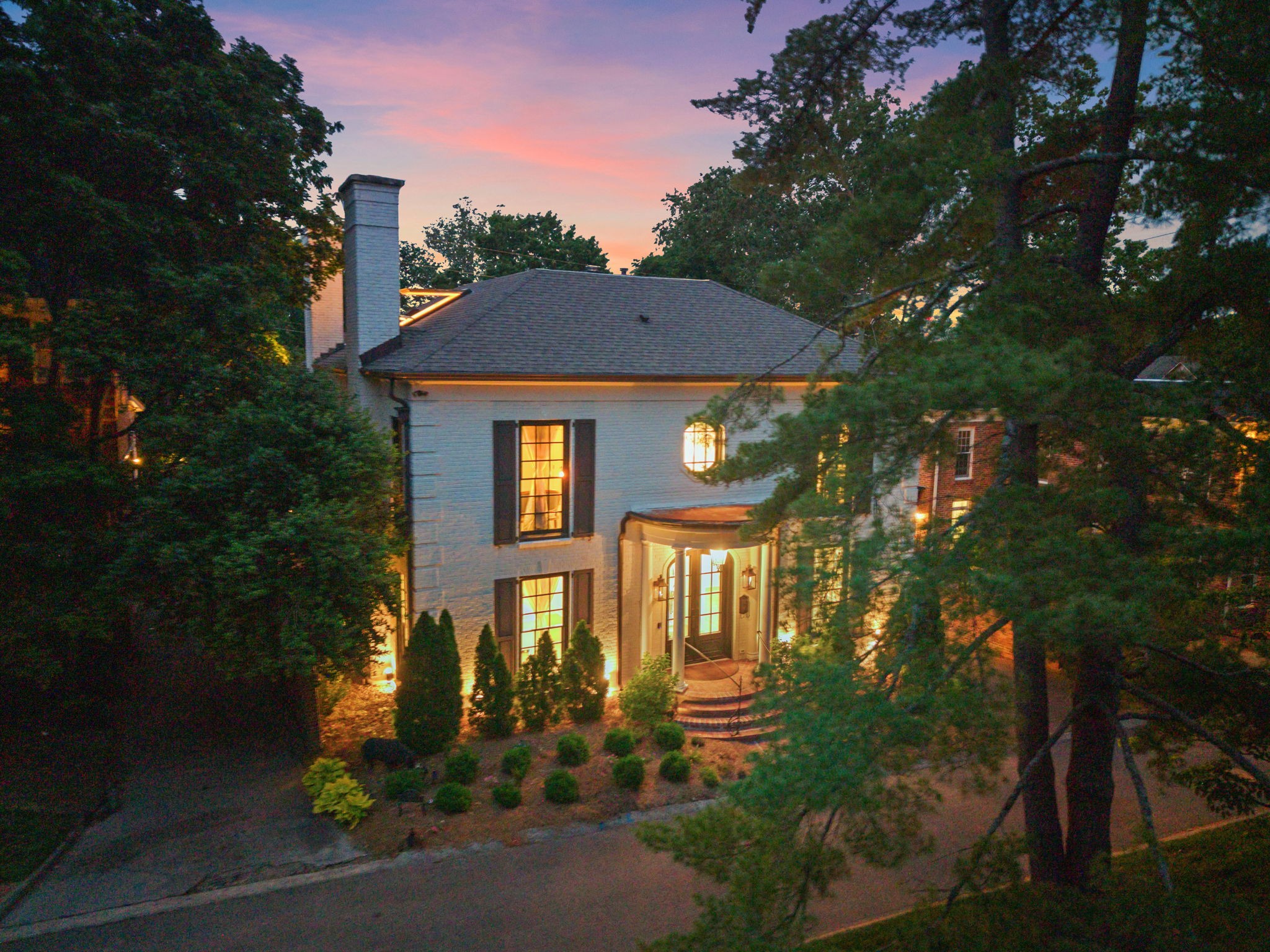 2126 Golf Club Ln