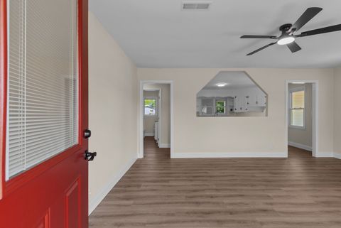 Photo of 731 Smith Ave, Hohenwald, TN 38462 (MLS # 2998493)