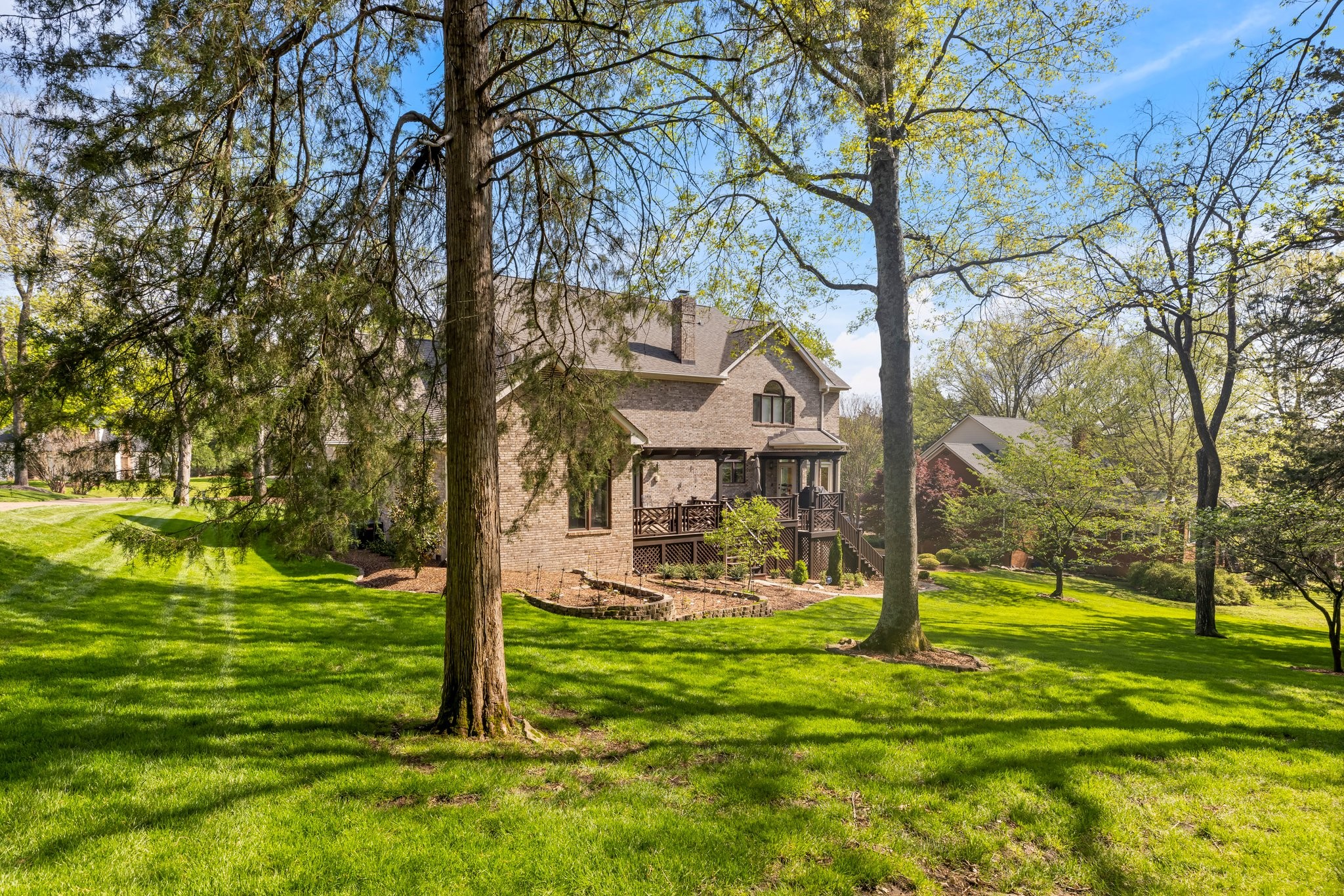 Brentwood, Tennessee 37027, United States, 4 Bedrooms Bedrooms, ,5 BathroomsBathrooms,Residential,Active,20011