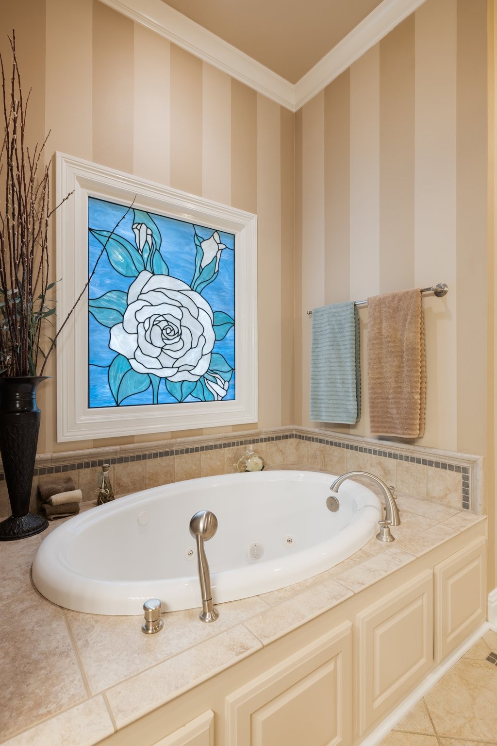 Brentwood, Tennessee 37027, United States, 4 Bedrooms Bedrooms, ,5 BathroomsBathrooms,Residential,Active,20011