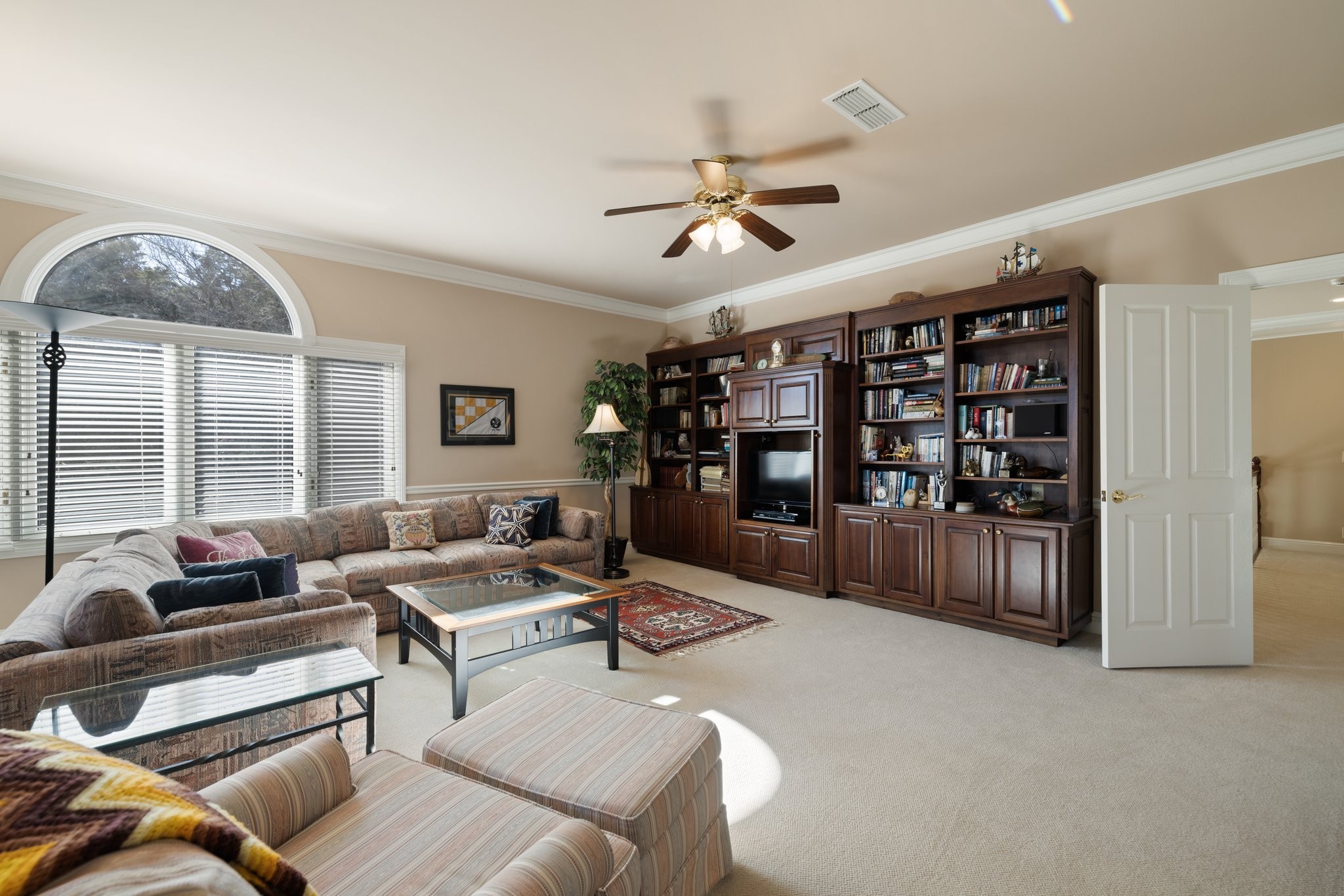 Brentwood, Tennessee 37027, United States, 4 Bedrooms Bedrooms, ,5 BathroomsBathrooms,Residential,Active,20011