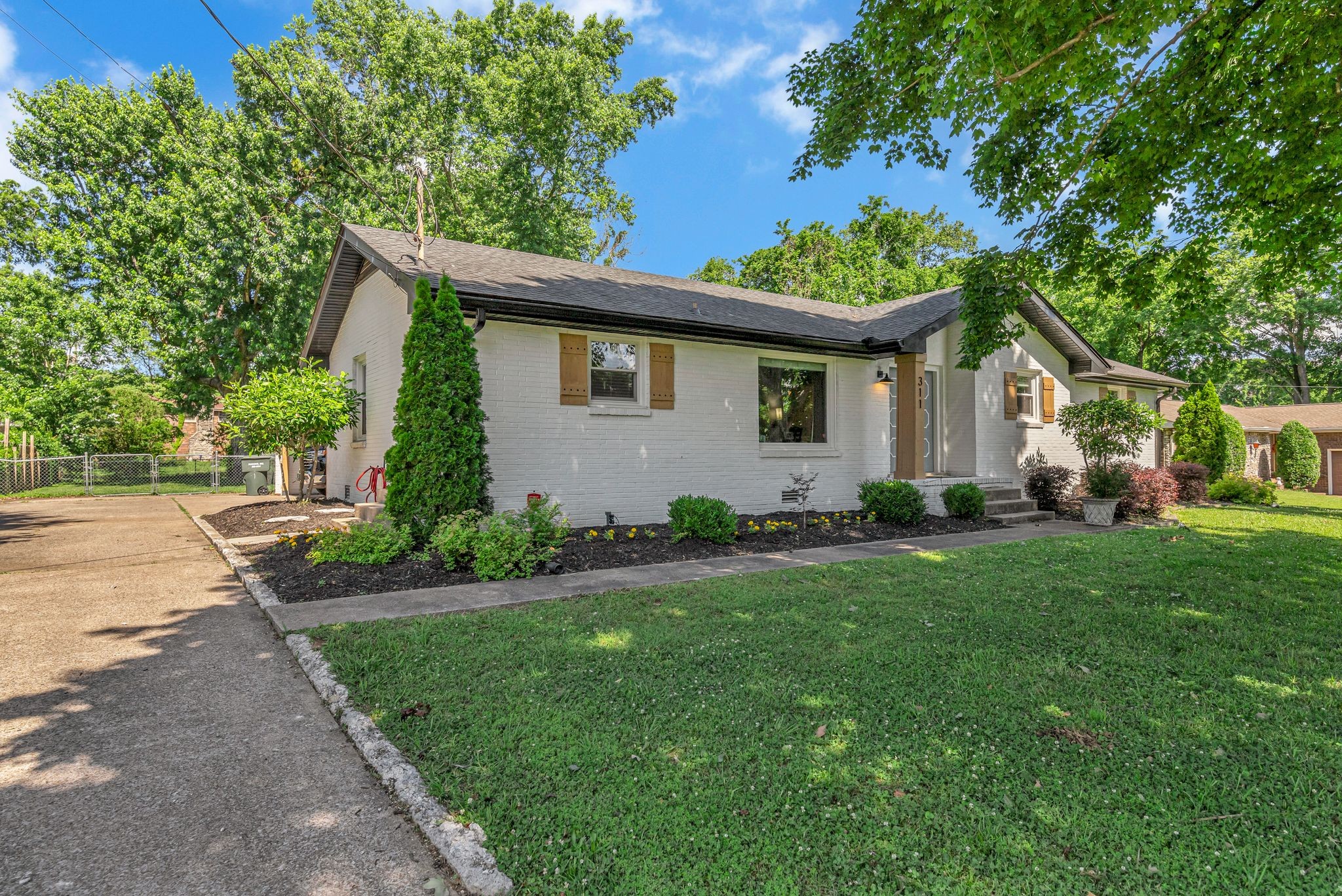 311 Tyne Blvd