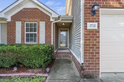 1712 Odessa Ave Murfreesboro TN 37128