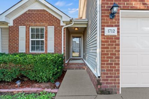 1712 Odessa Ave Murfreesboro TN 37128