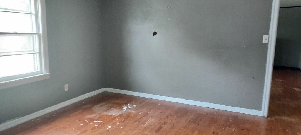 300 Kee St