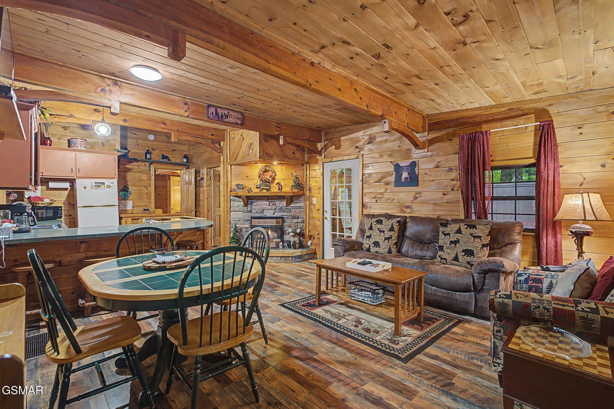 1128 Ridgefield Drive