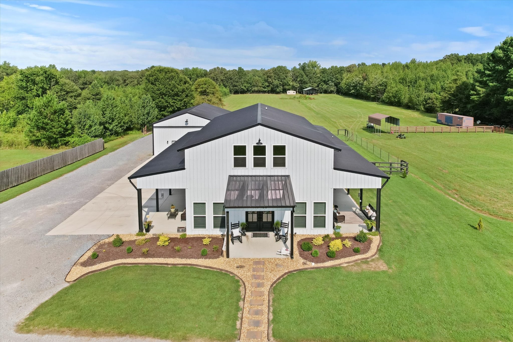 136 Pepper Rd