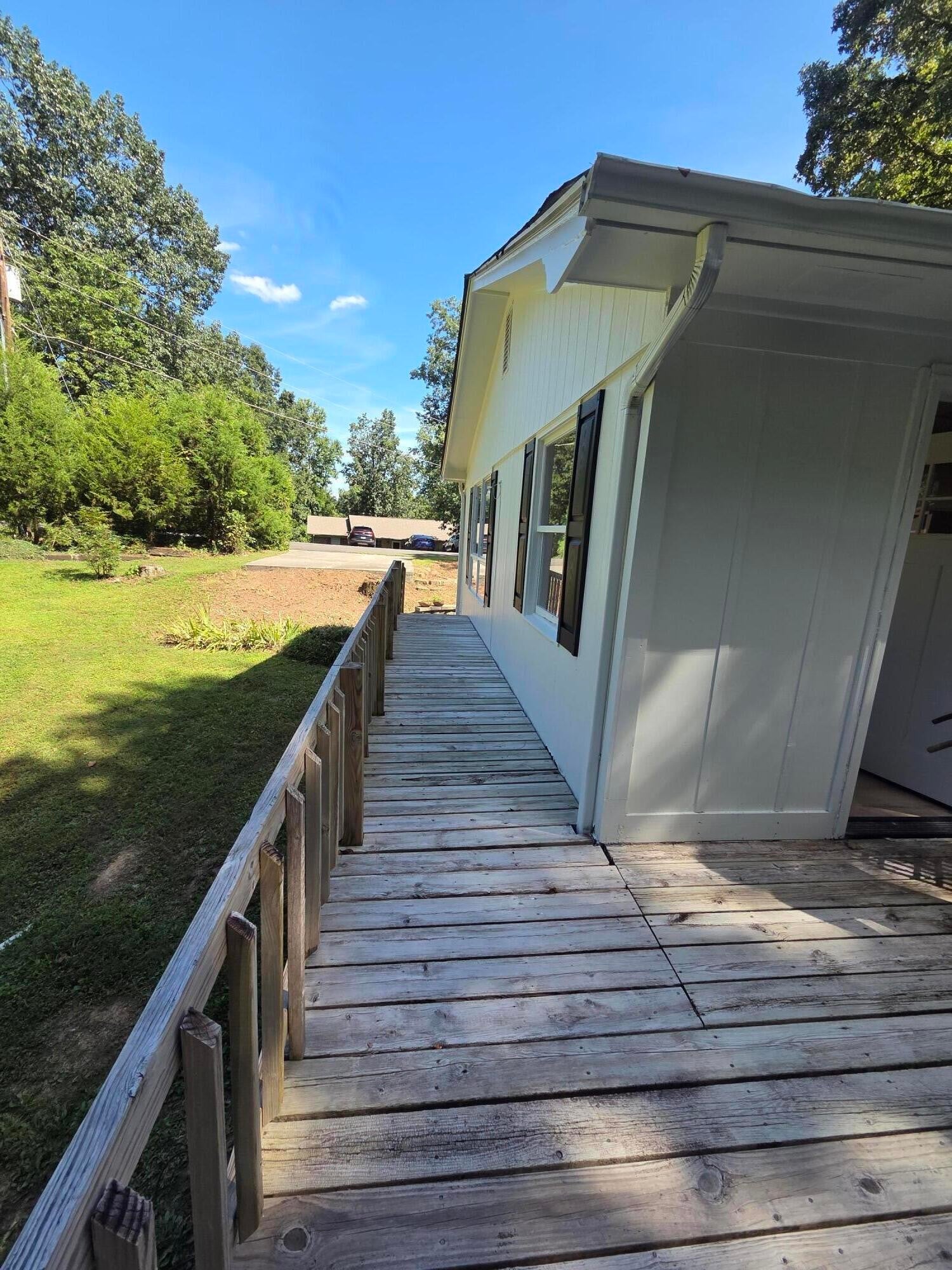 134 Canary Drive NW