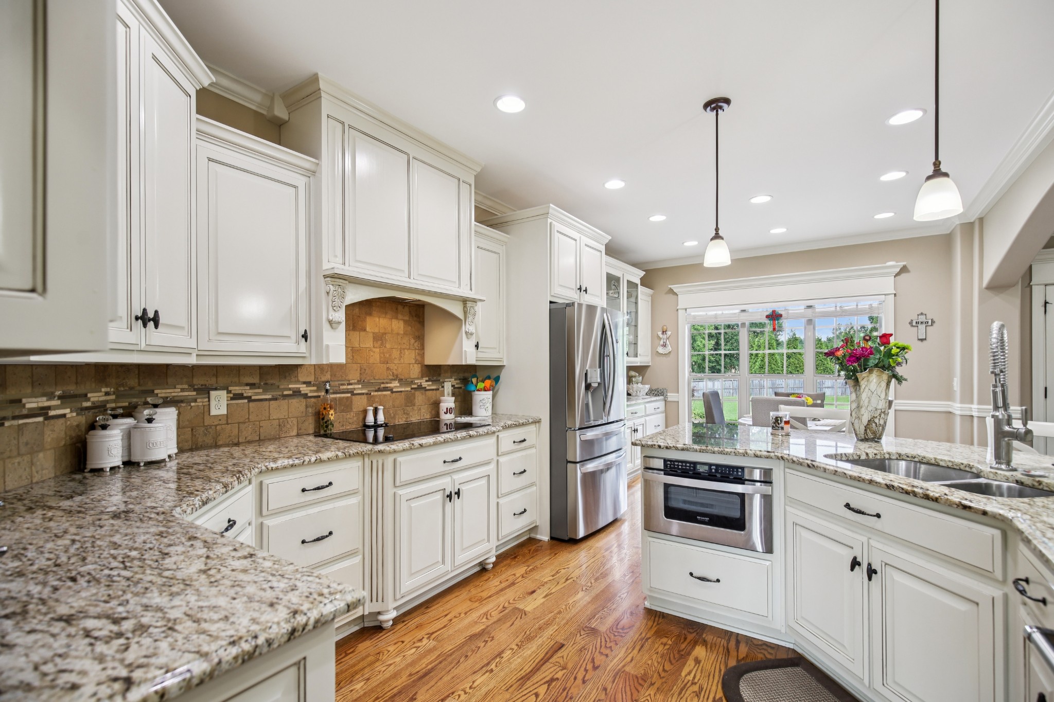 4014 Asbury Pl