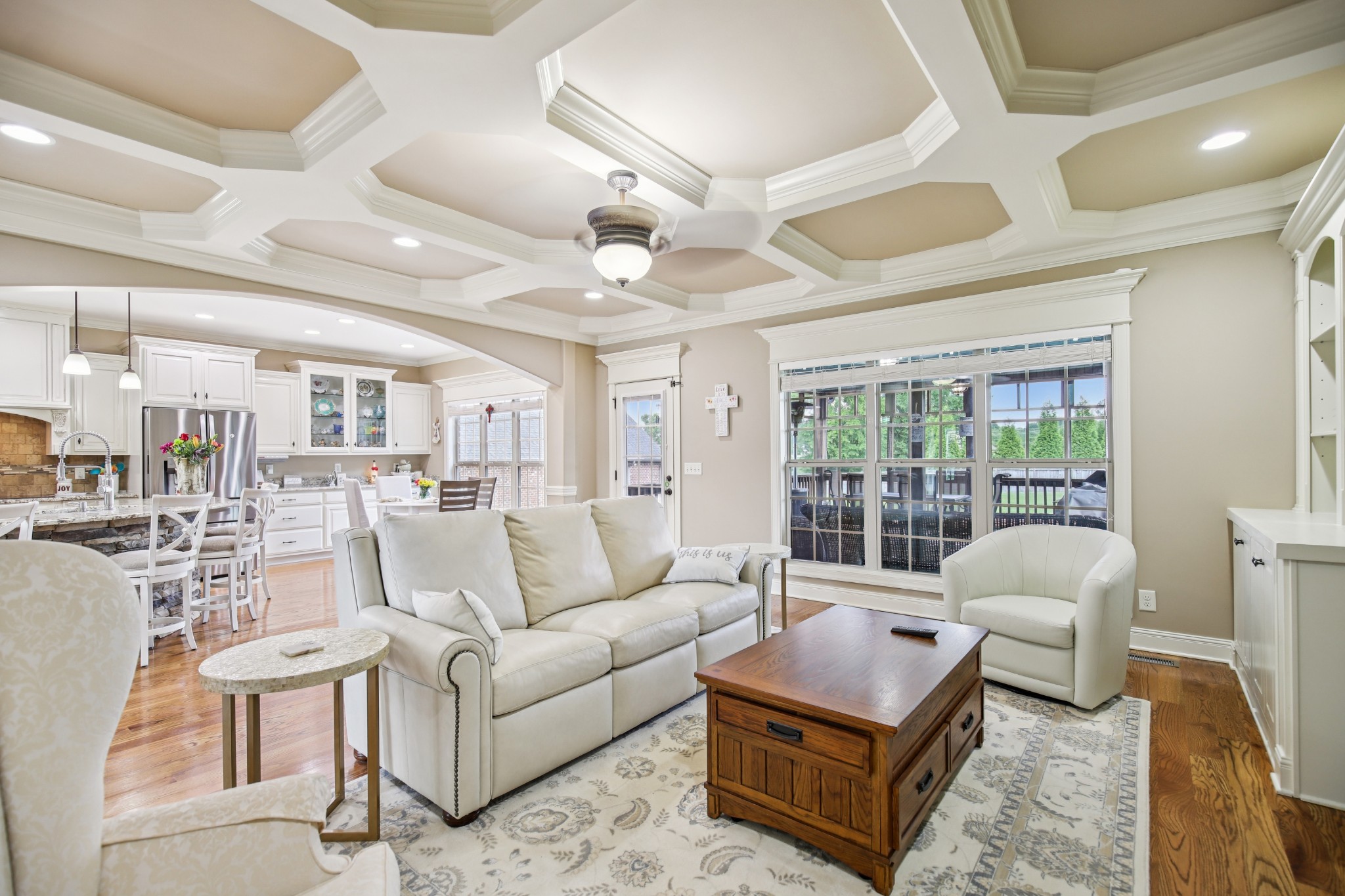 4014 Asbury Pl