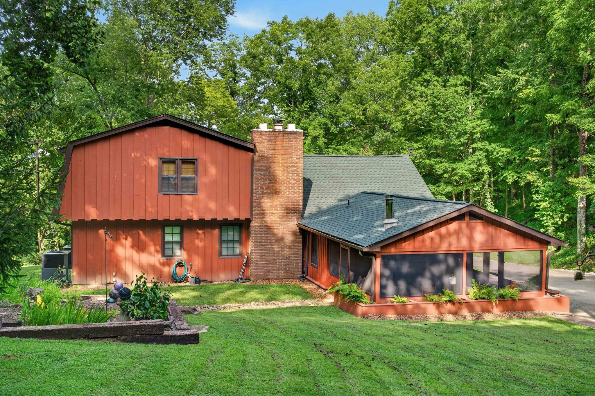 3291 Freeman Hollow Rd