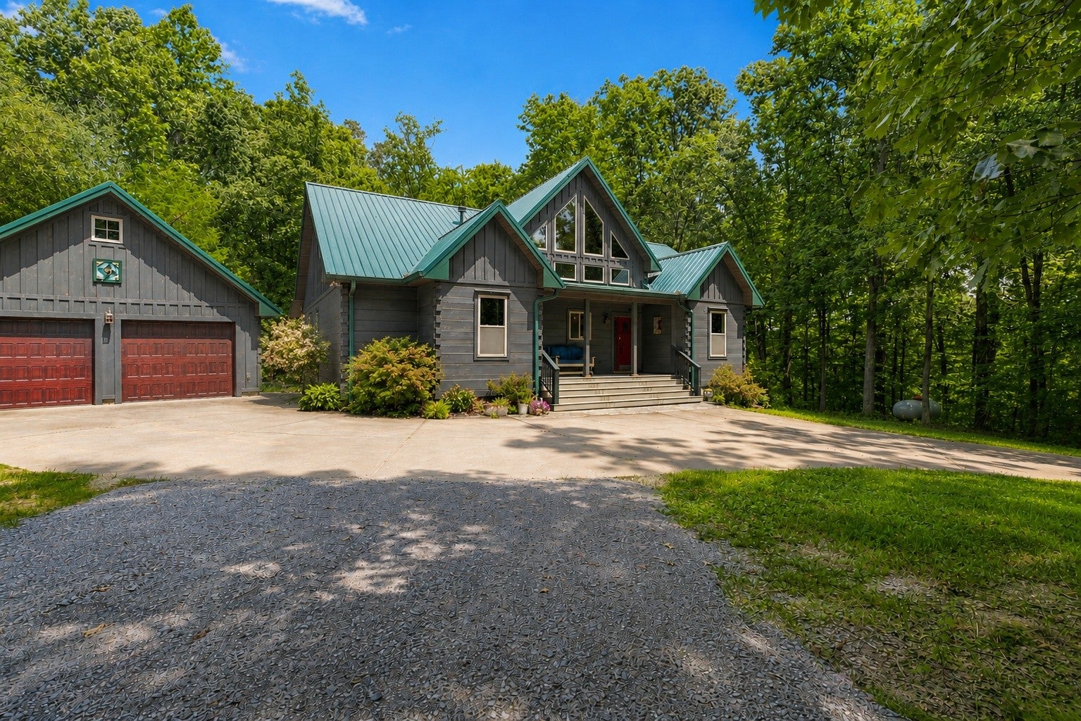 3820 Bear Hollow Rd
