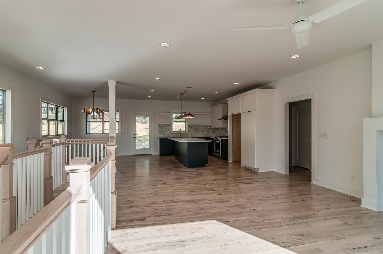 1006 Waverly Ave