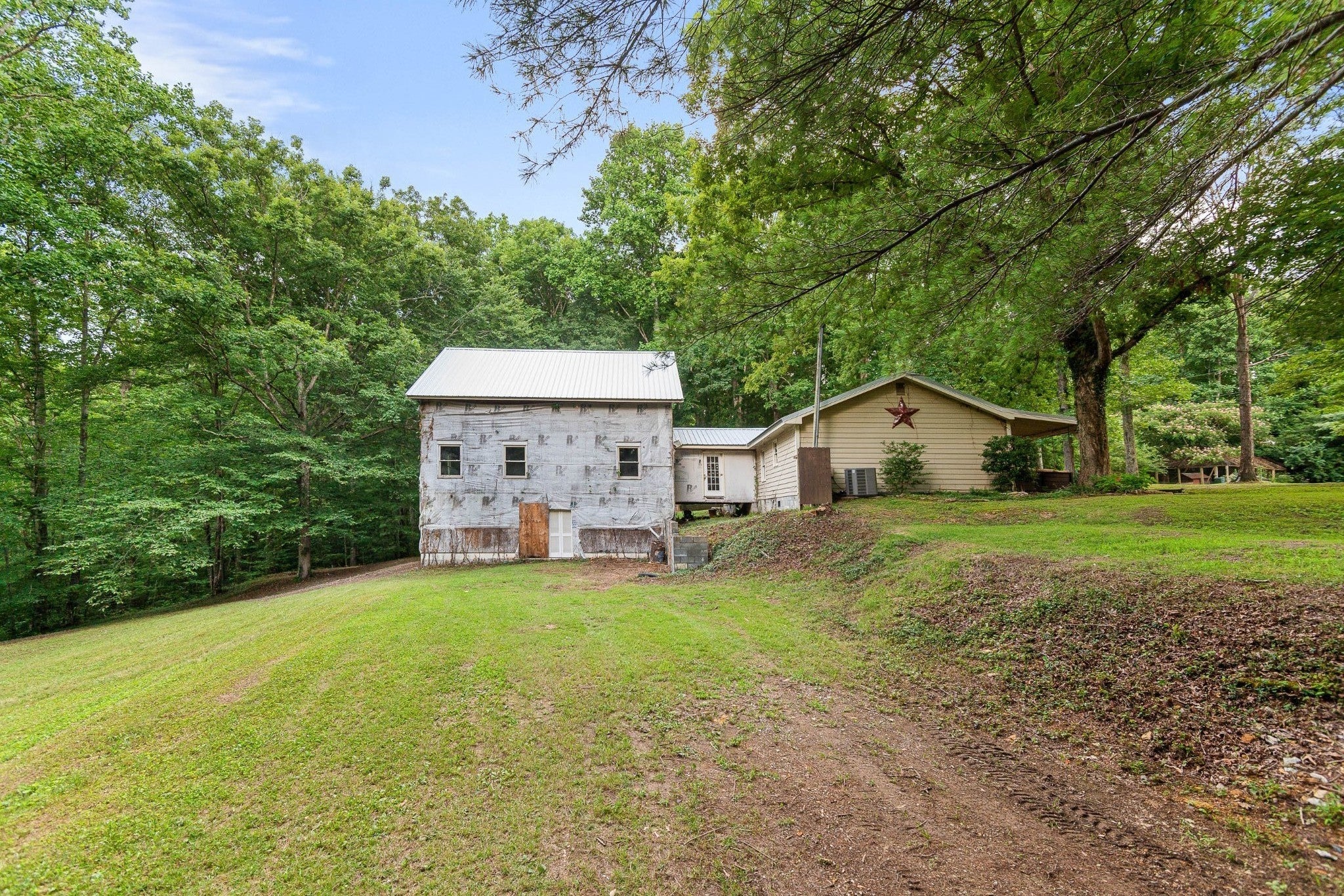 5609 Wilkins Branch Rd, Franklin TN 37064 2-bed home, photo 2 of 34