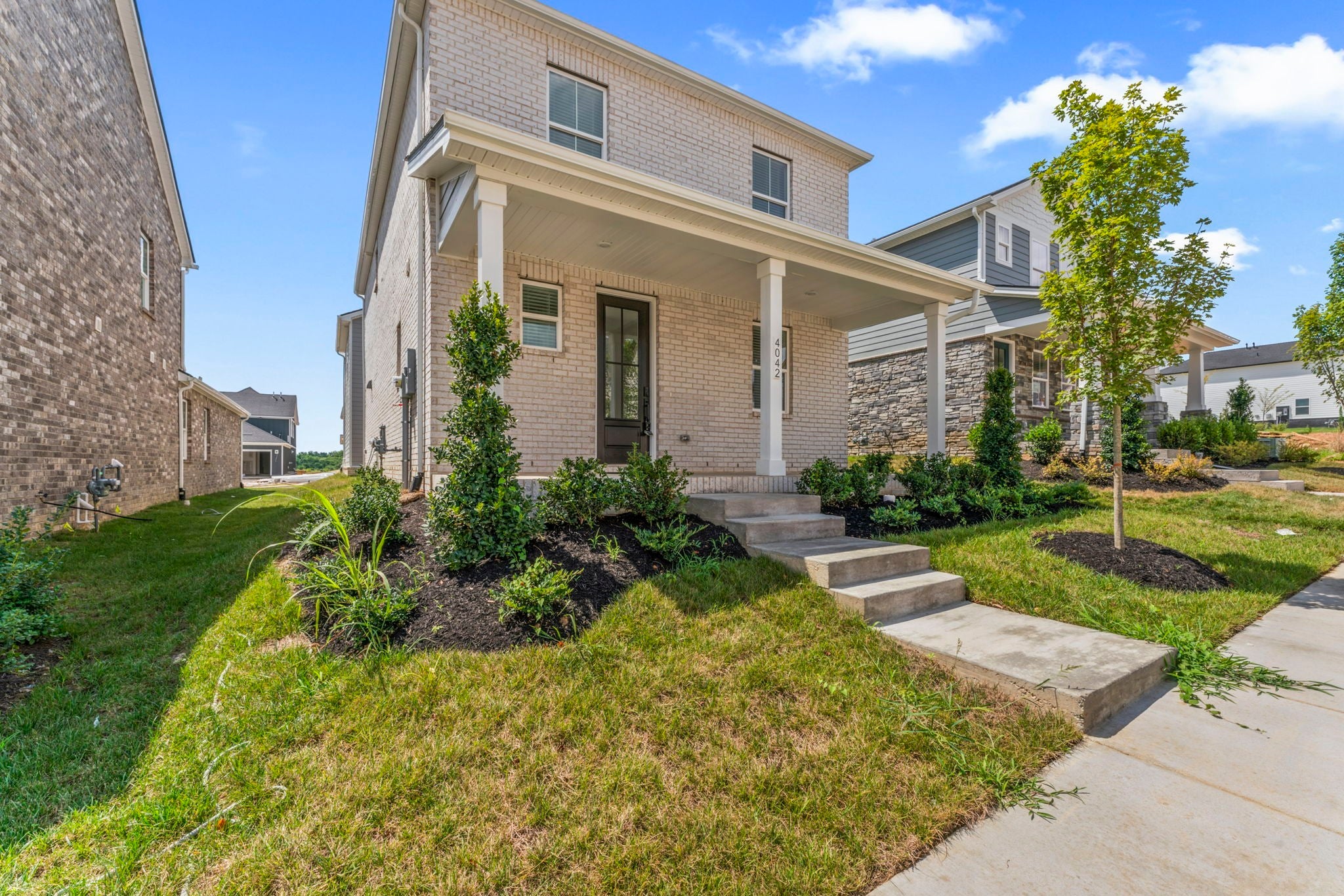 4042 Poplar Farms Dr