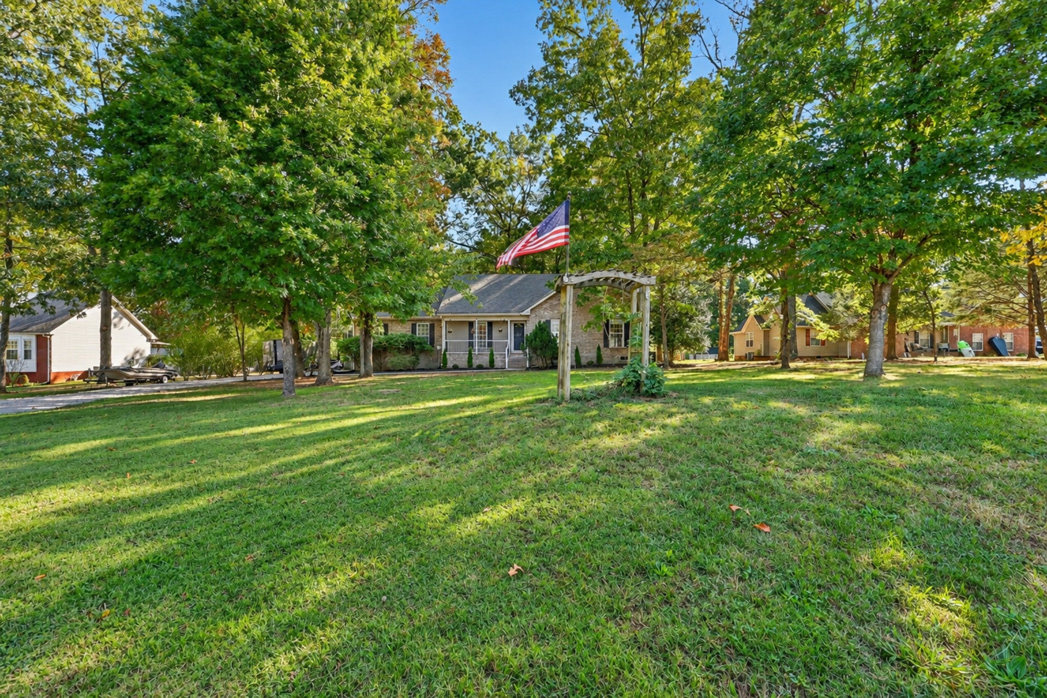 1083 Archer Dr