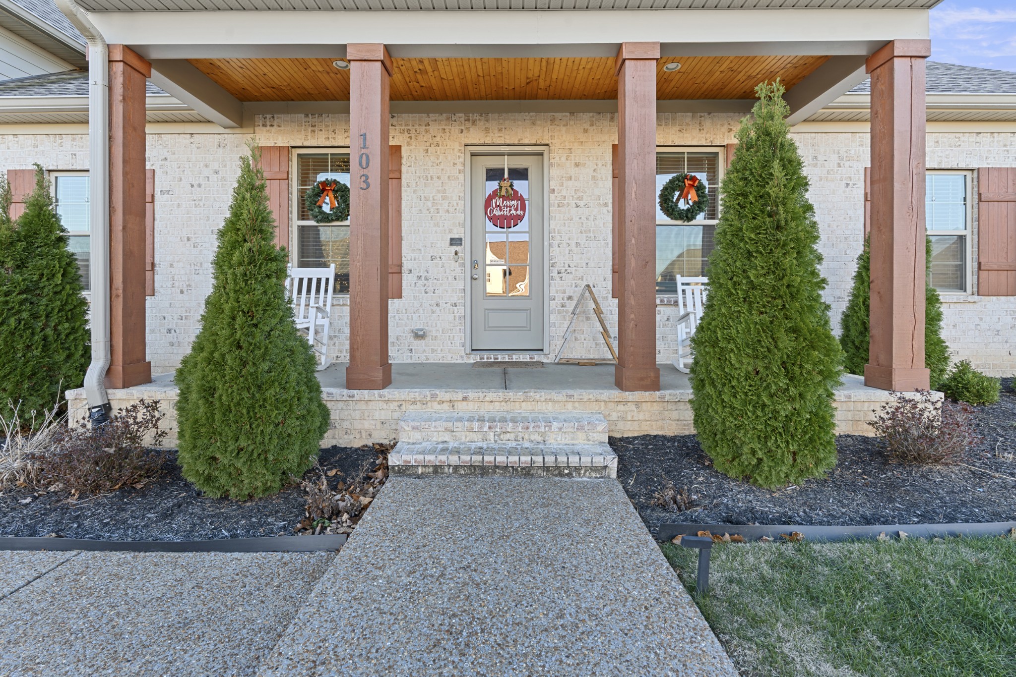 103 Stewarts Landing Dr