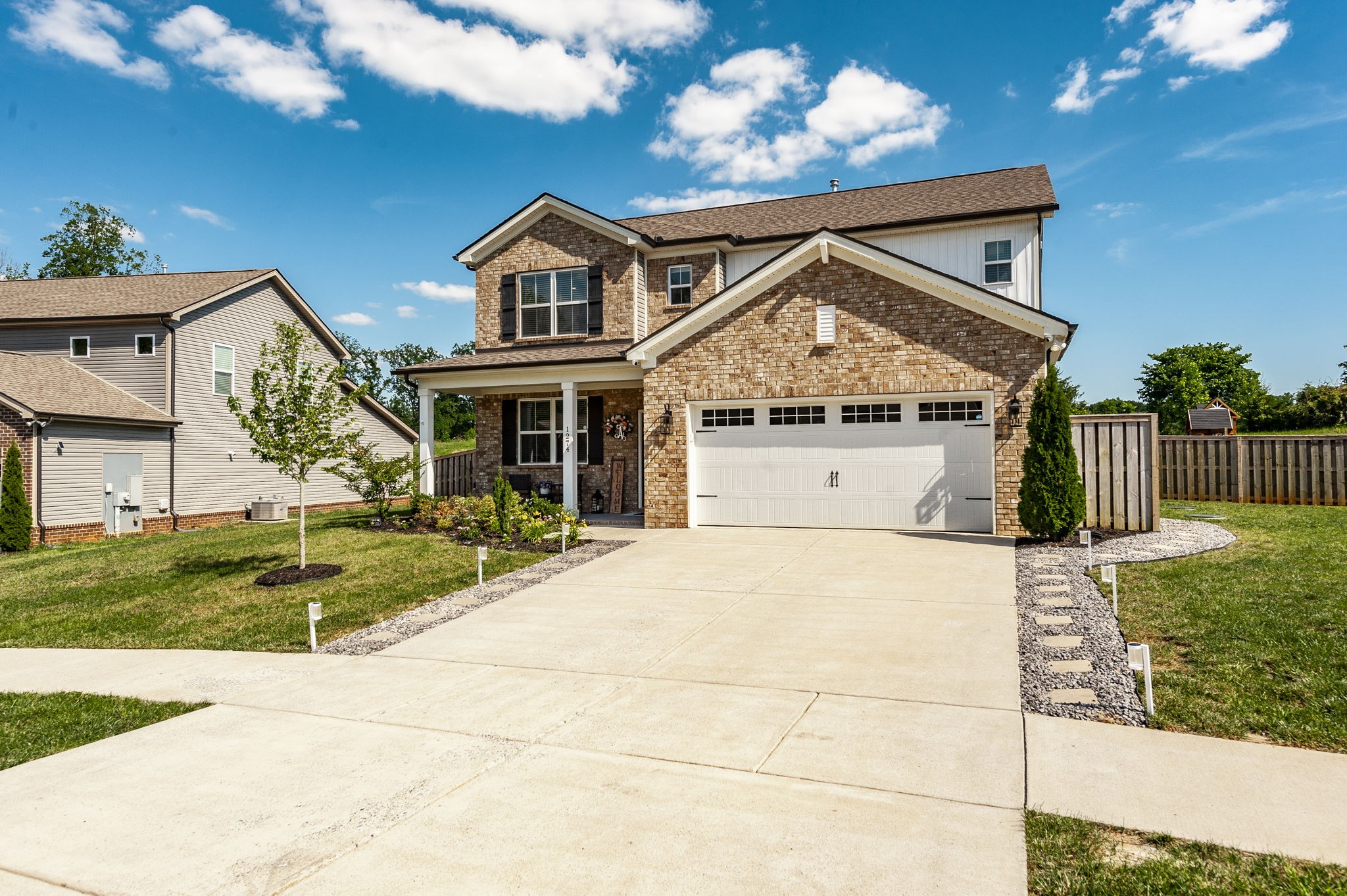 1274 Chelseas Way