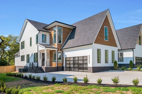 6308 Highway 100 Nashville TN 37205