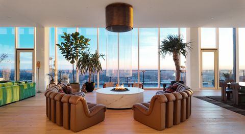 160 2nd Ave S 4002 Nashville TN 37201