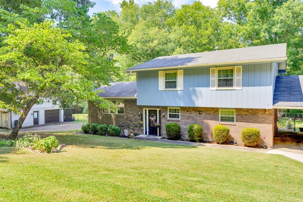 7529 IRONGATE DR, HIXSON, TN 37343 - Image d080f3edbce9d85c649e2e45e917768b/2296714696