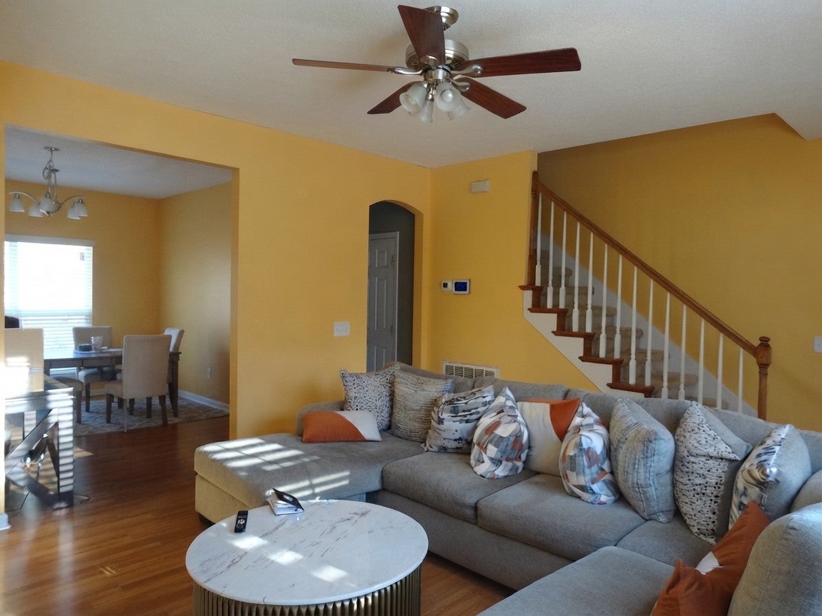 1312 Napa Pt E