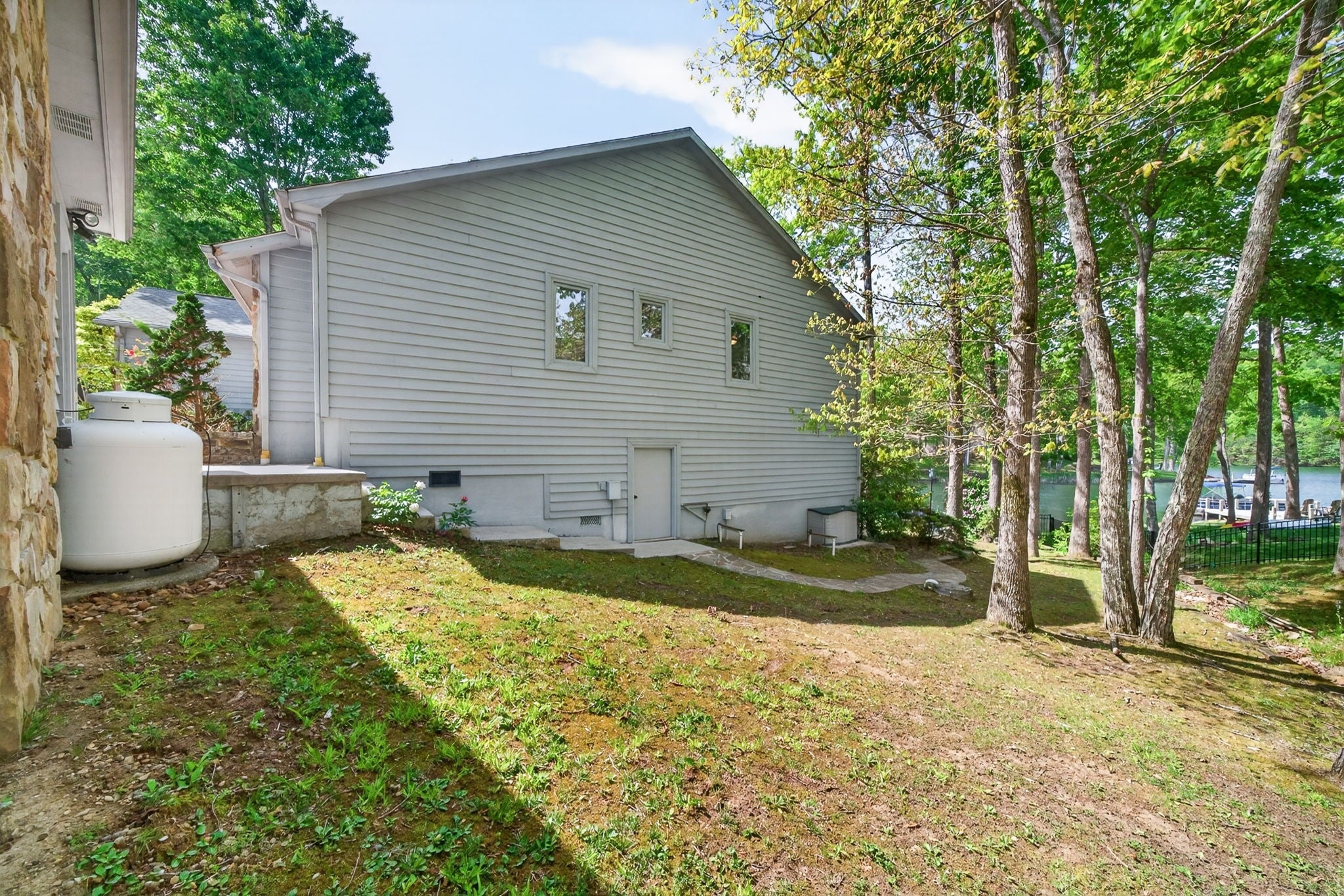 167 Markham Ln