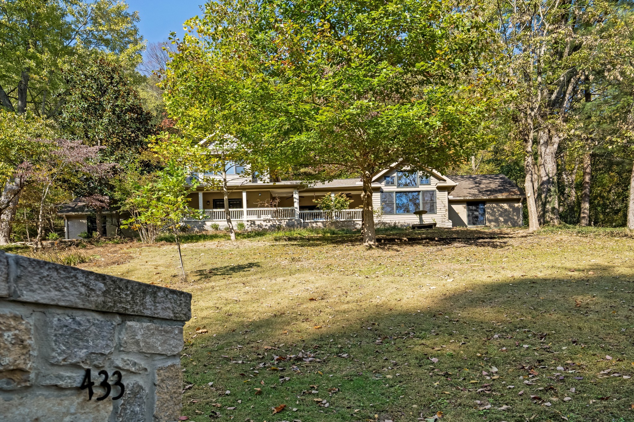 433 Grayson Dr