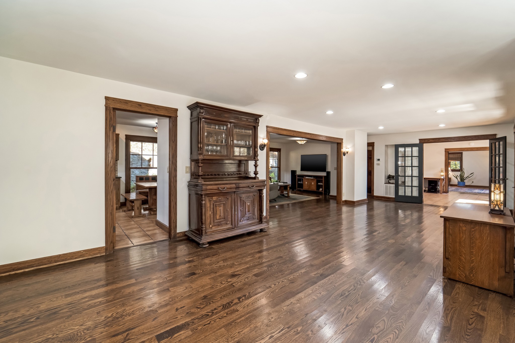 433 Grayson Dr