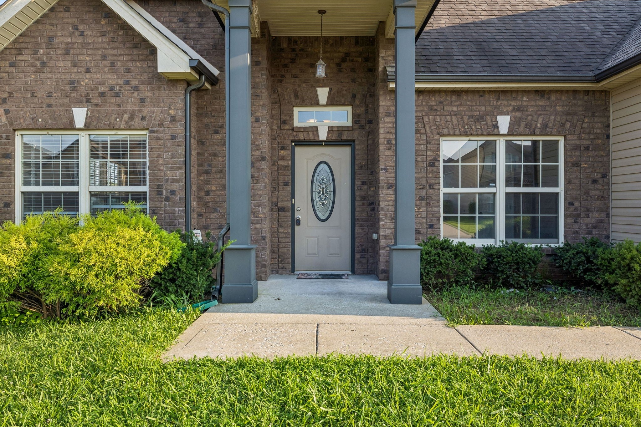 1004 Thrasher Dr