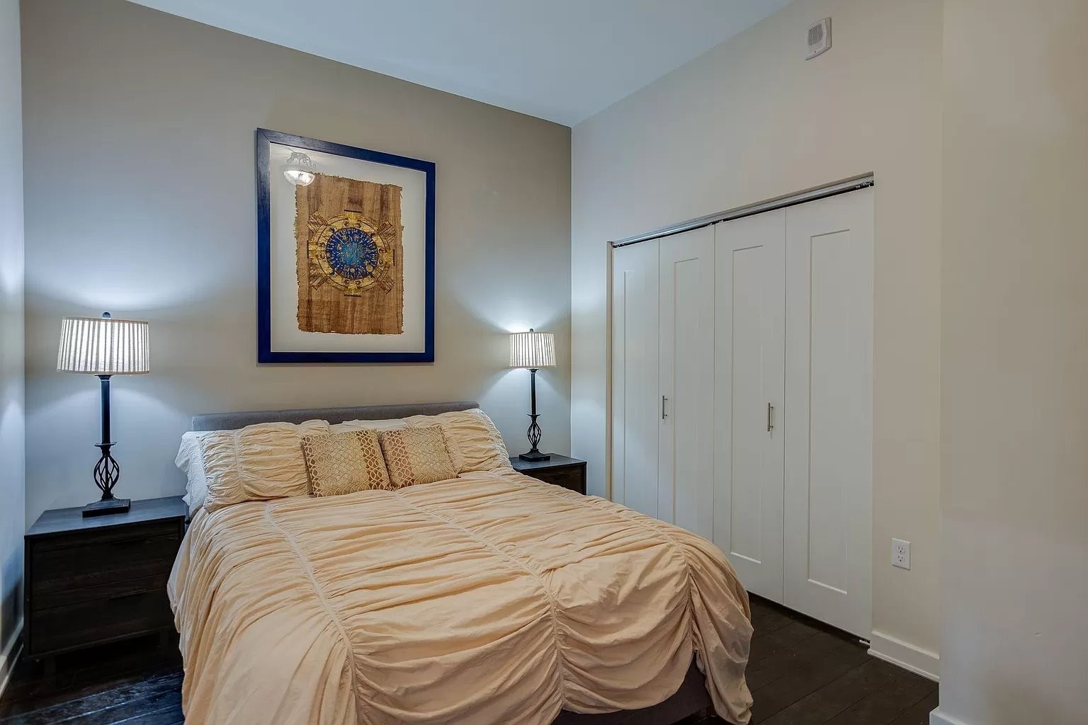 Nashville, Tennessee 37203, United States, 2 Bedrooms Bedrooms, ,2 BathroomsBathrooms,Residential,Active,144484