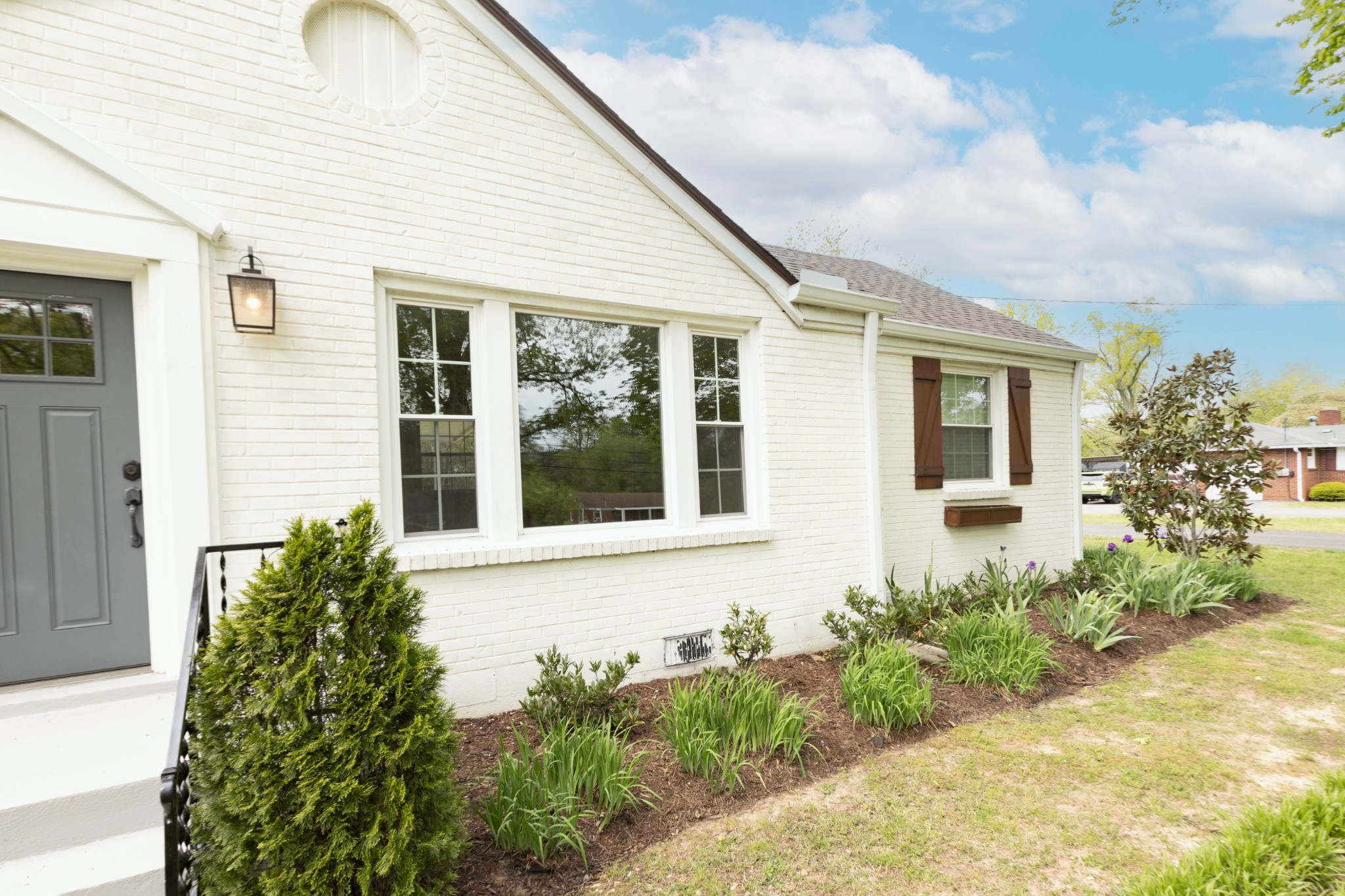 329 Wimpole Dr