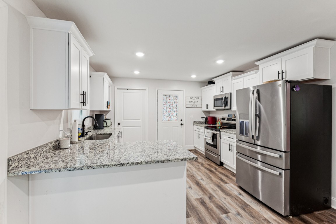 132 Hillwood Dr