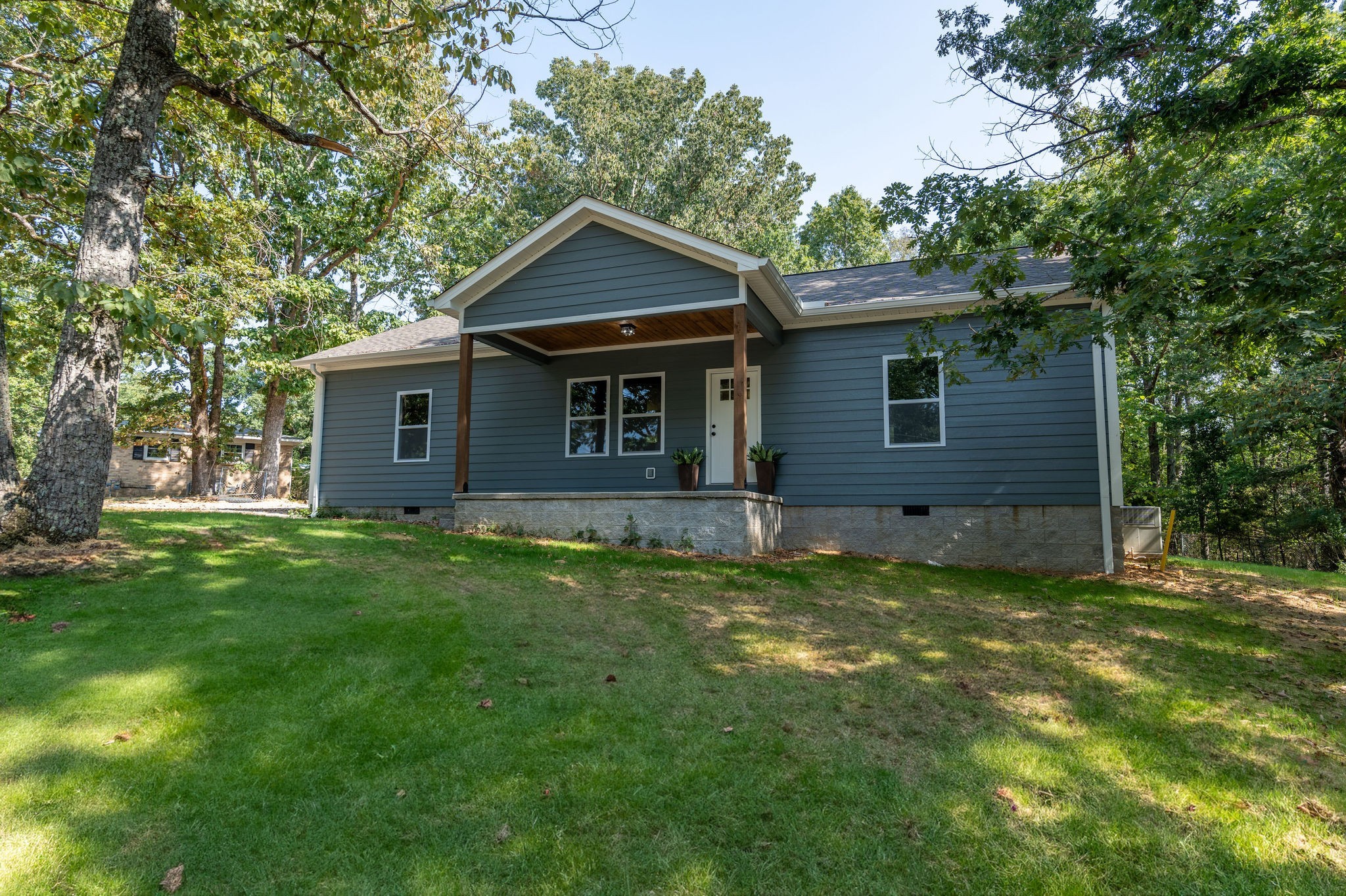 104 Mink Branch Acres Dr