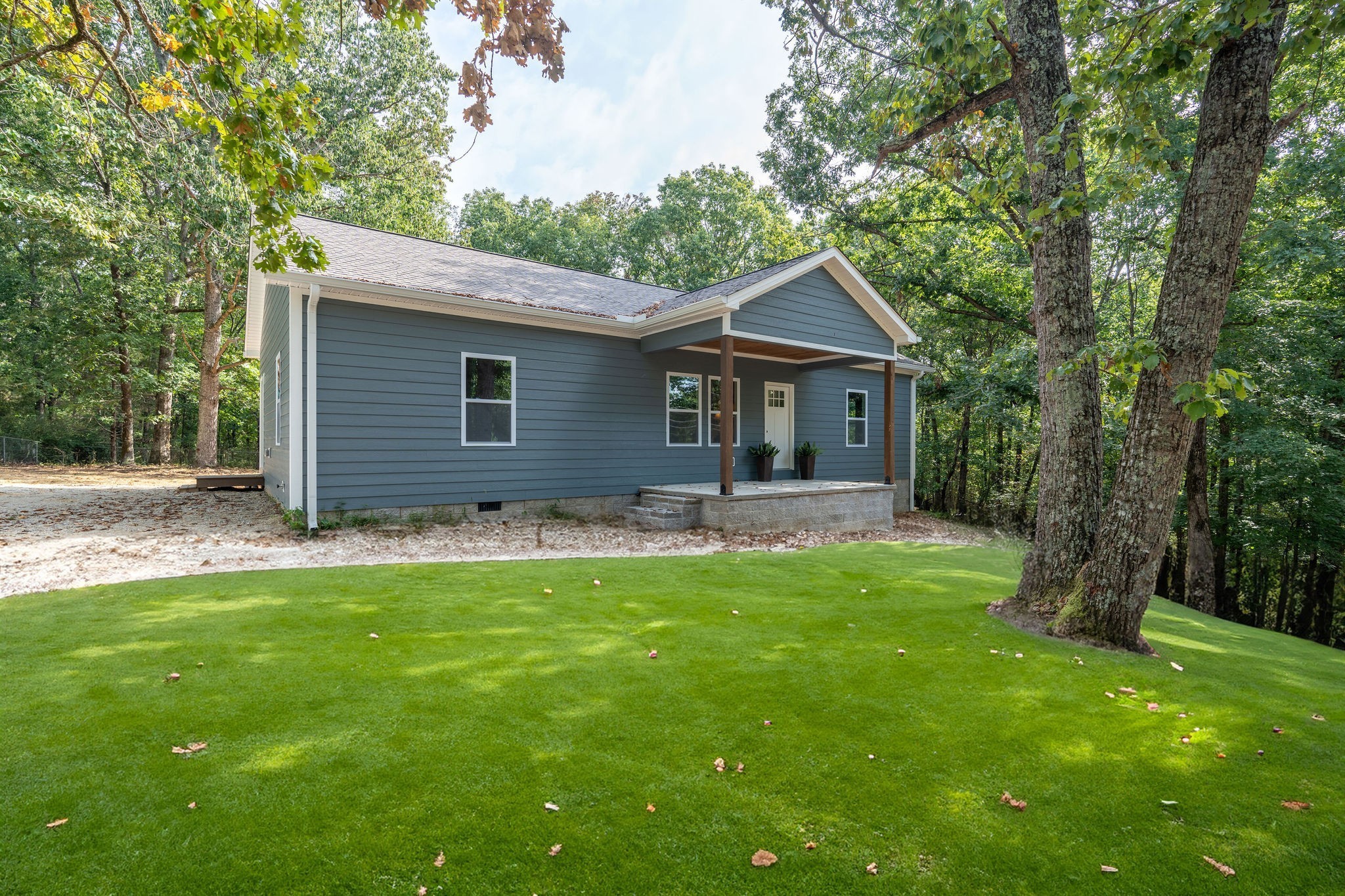 104 Mink Branch Acres Dr