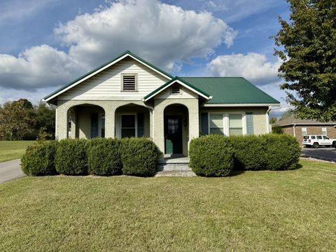 779 McMurry Blvd E Hartsville TN 37074