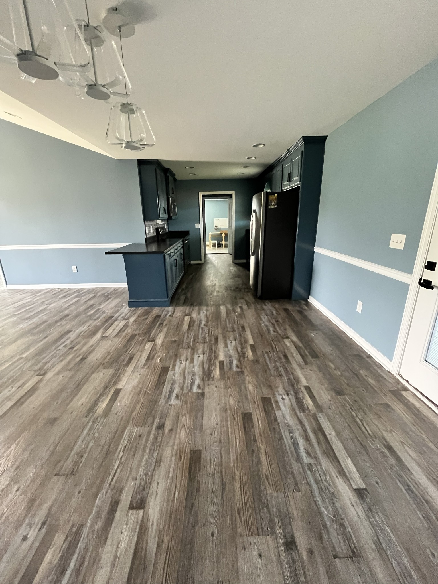 605 Strawberry Dr