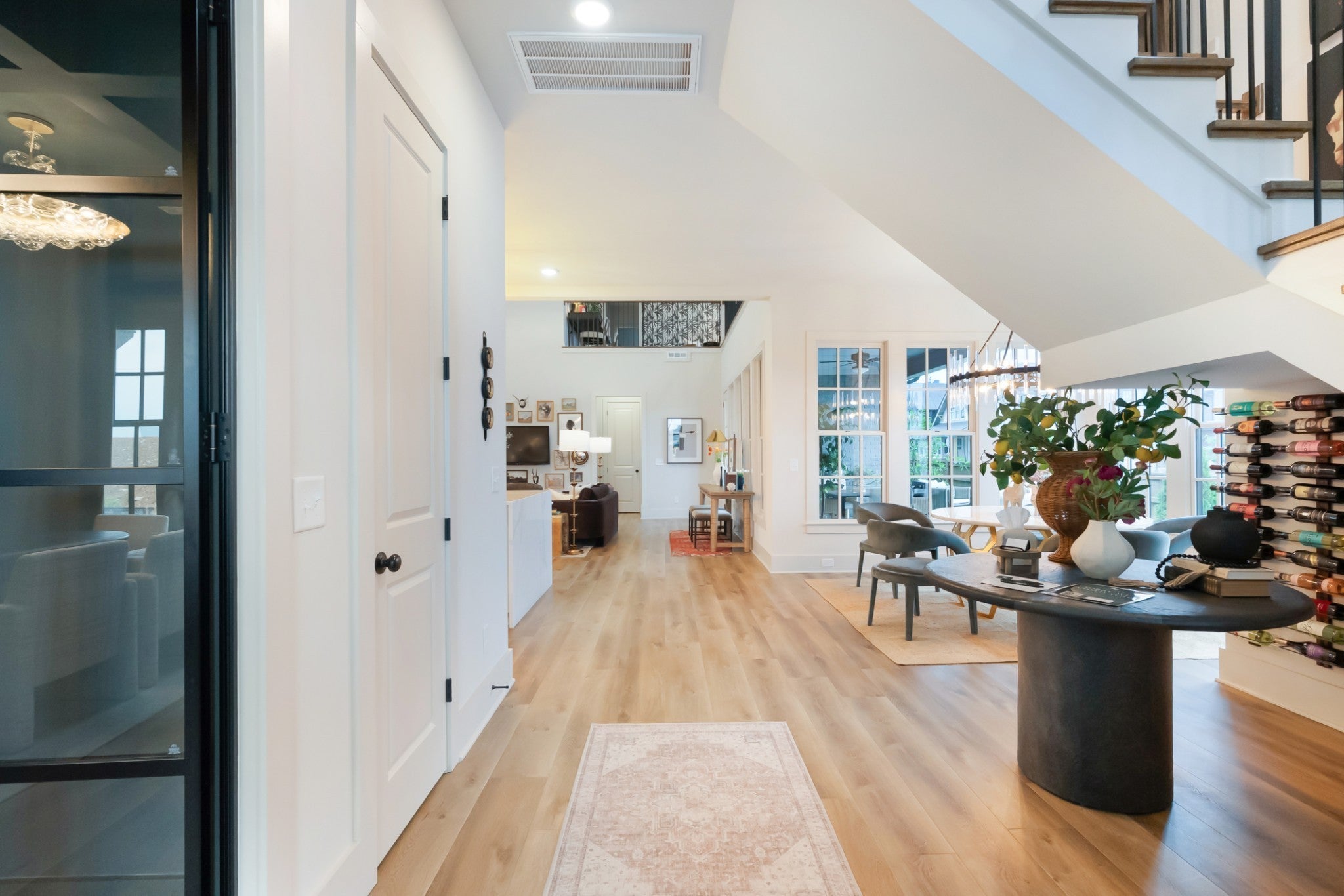 2555 Buckner Lane