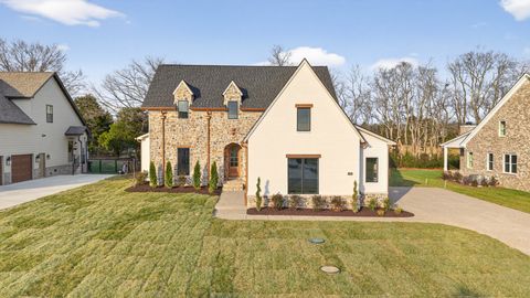 1705 Martha Washington Way #10 Murfreesboro TN 37130