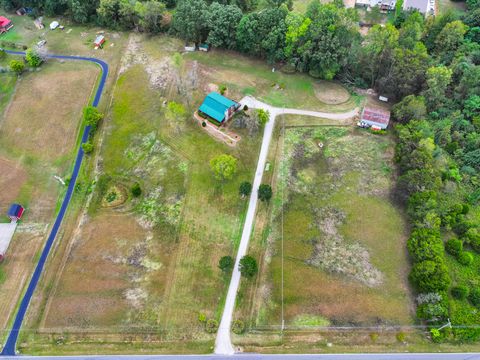 1378 LOCK B ROAD S Clarksville TN 37040