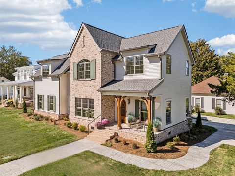 304 Bridge Ave Murfreesboro TN 37129