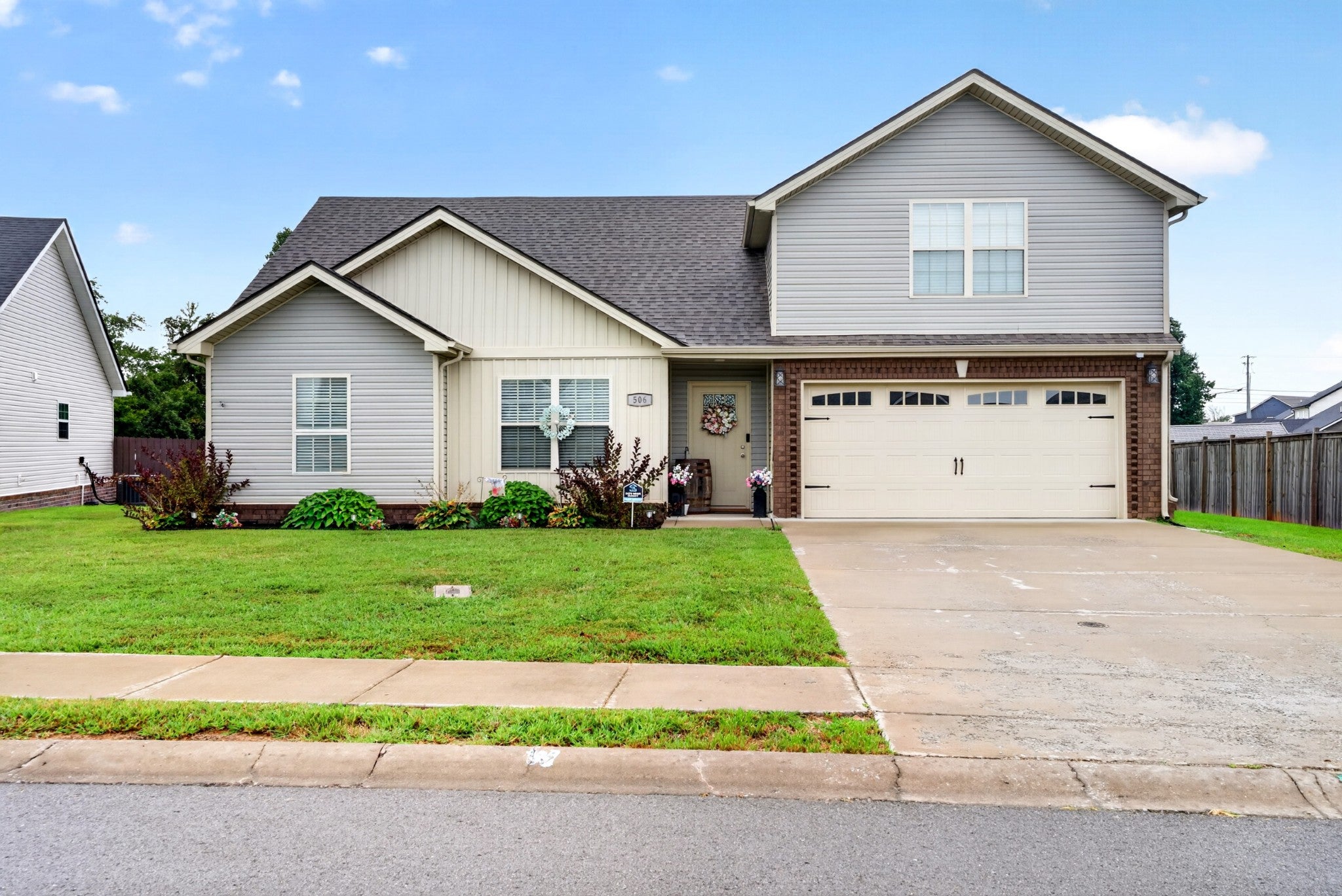 506 Burgess Ct