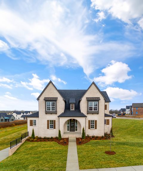 1125 Sage St Thompsons Station TN 37179