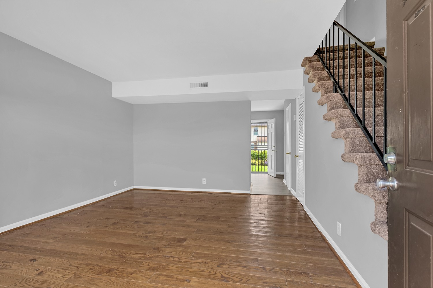 3516 Brookway Dr