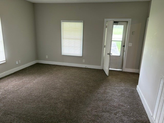 320 S Kings Hwy