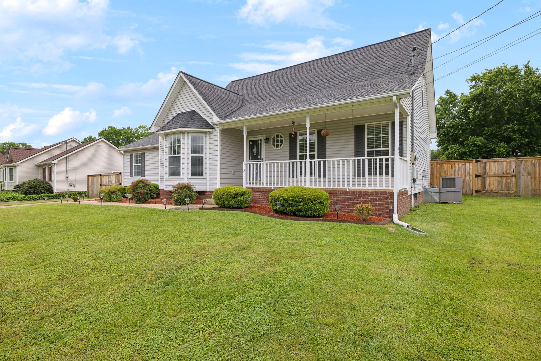 113 Dorman Dr